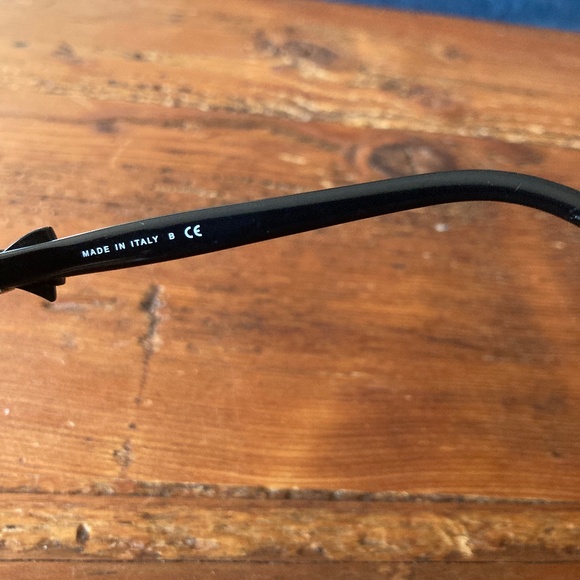 Chanel Black Bow Ribbon Sunglasses Style 5170 Gold Trim, Made in Italy CC - Picture 11 of 16